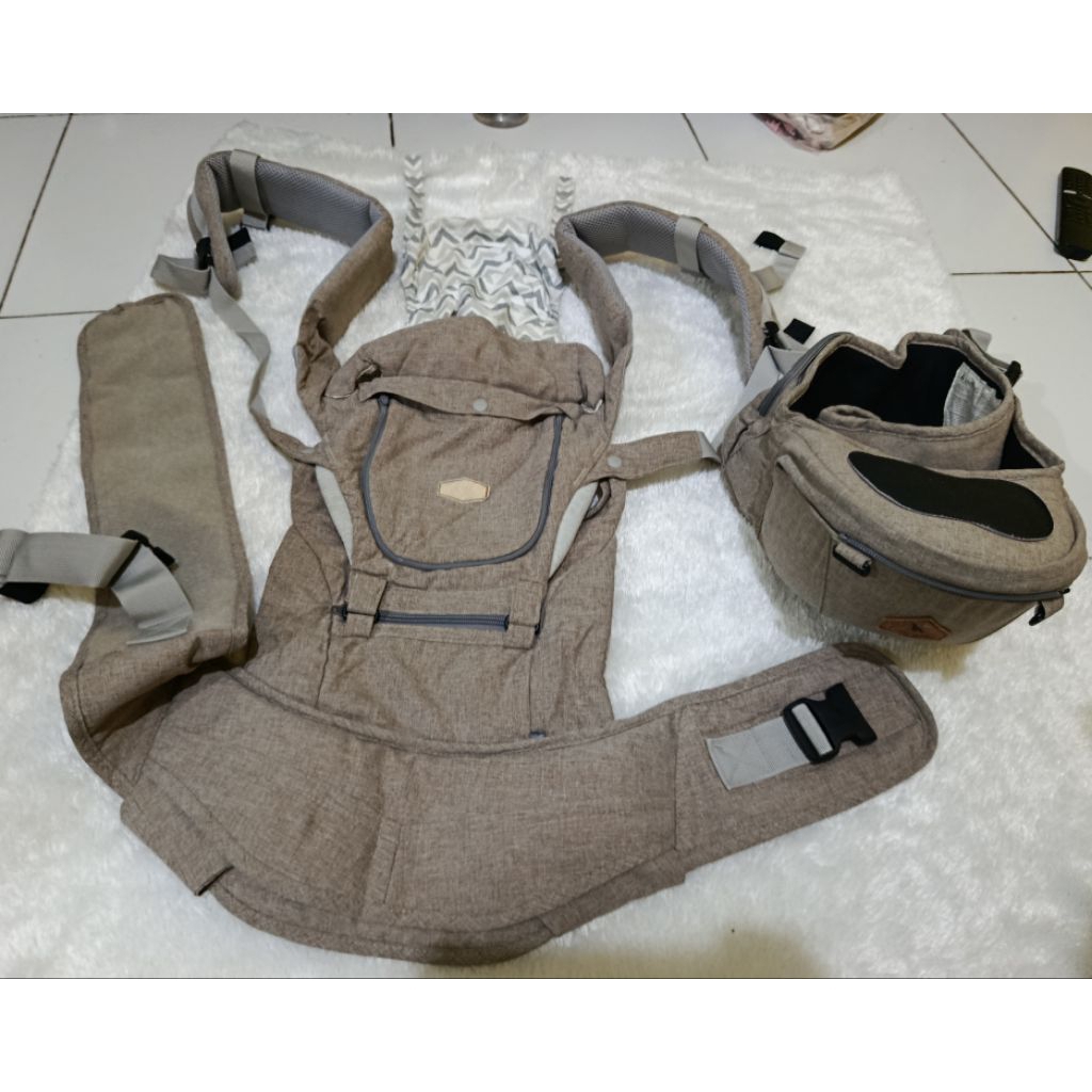 gendongan i angel depan