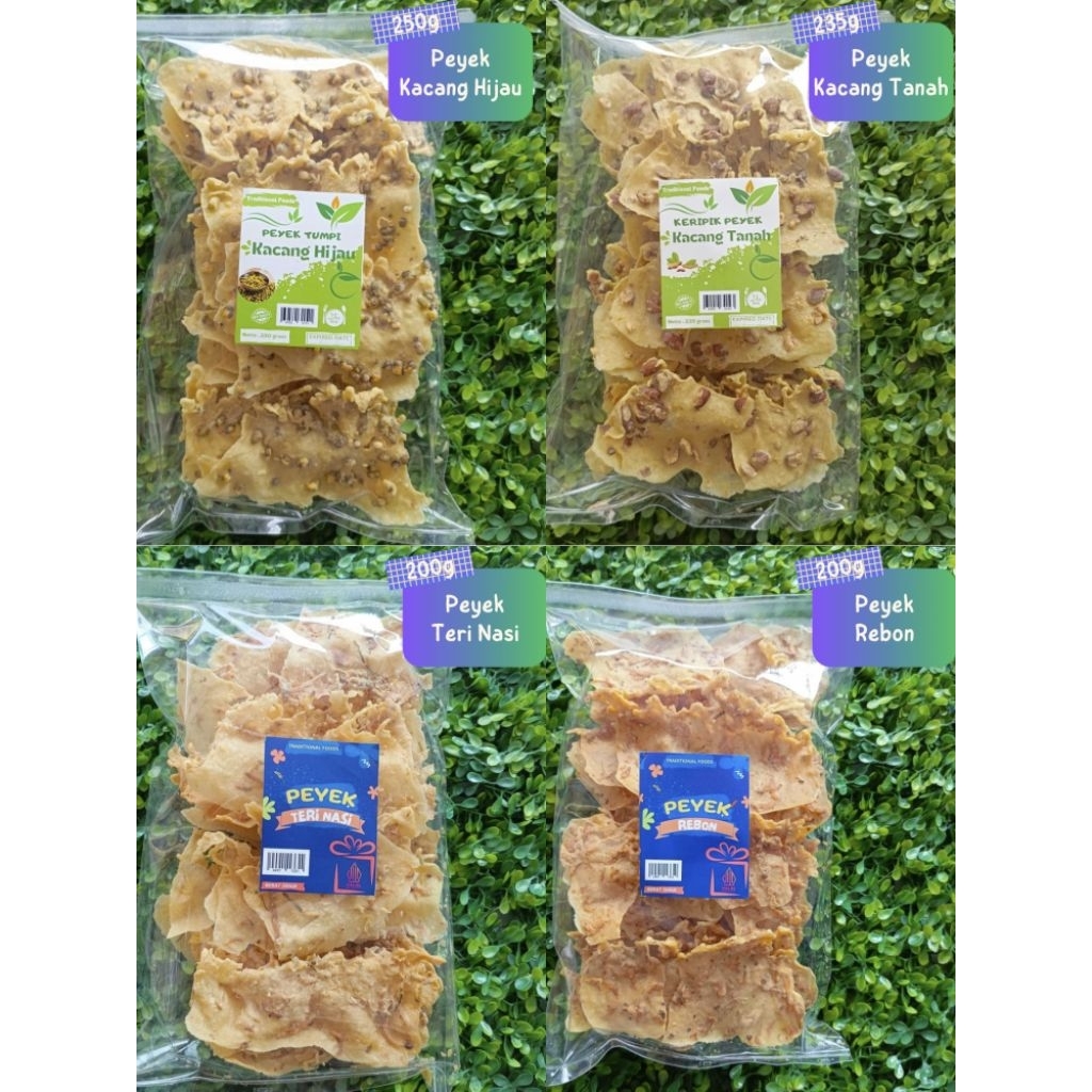 

aneka peyek . peyek teri. peyek rebon .peyek kacang tanah. peyek kacang hijau