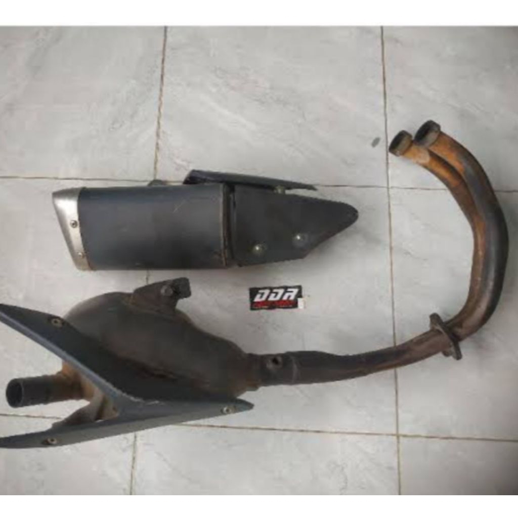 knalpot original r25 old