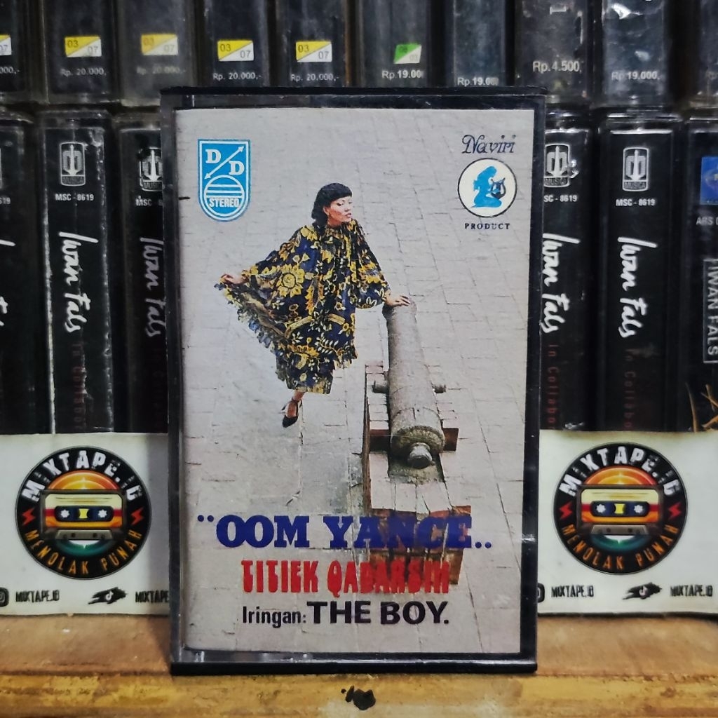 Kaset Pita - Titiek Qadarsih - Oom Yance - Iringan The Boy - Radio Tape - Kaset - Radio - Pemutar Ka
