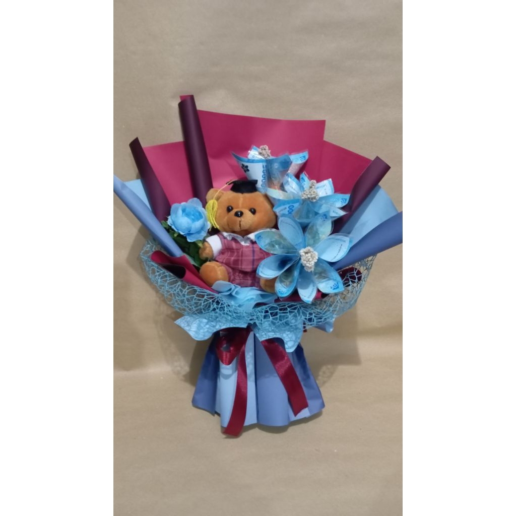 buket boneka seragam SD penabur dan uang 500rb