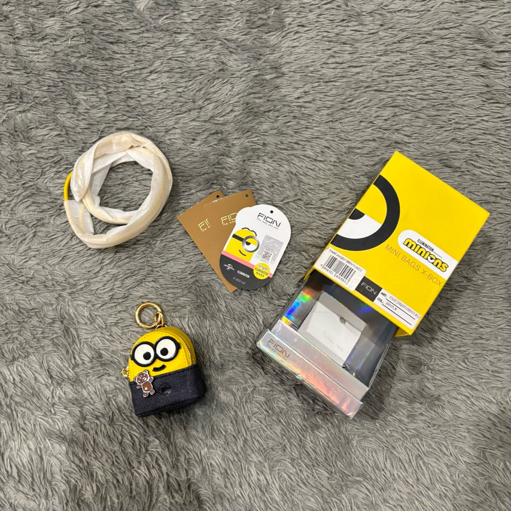FION MINIONS ORIGINAL DESPICABLE ME DOMPET KOIN KECIL TAS UNIK LUCU SELEMPANG ORIGINAL 100%