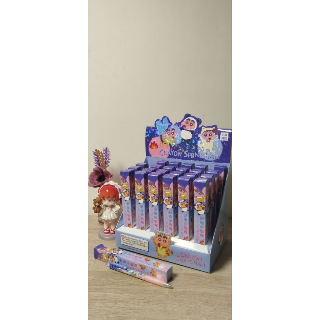 

Pen blindbox sinchan premium series Bee