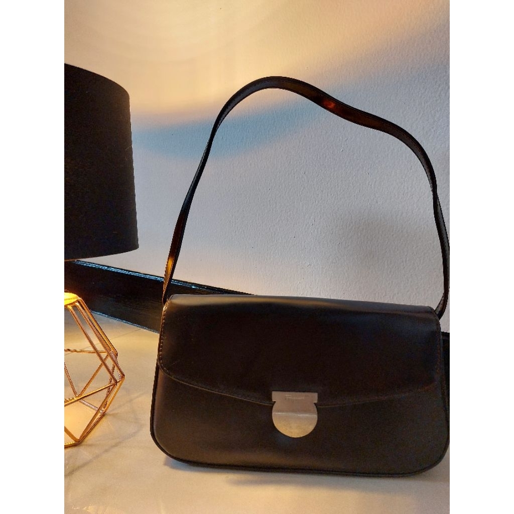 Preloved Vintage Shoulder Bag