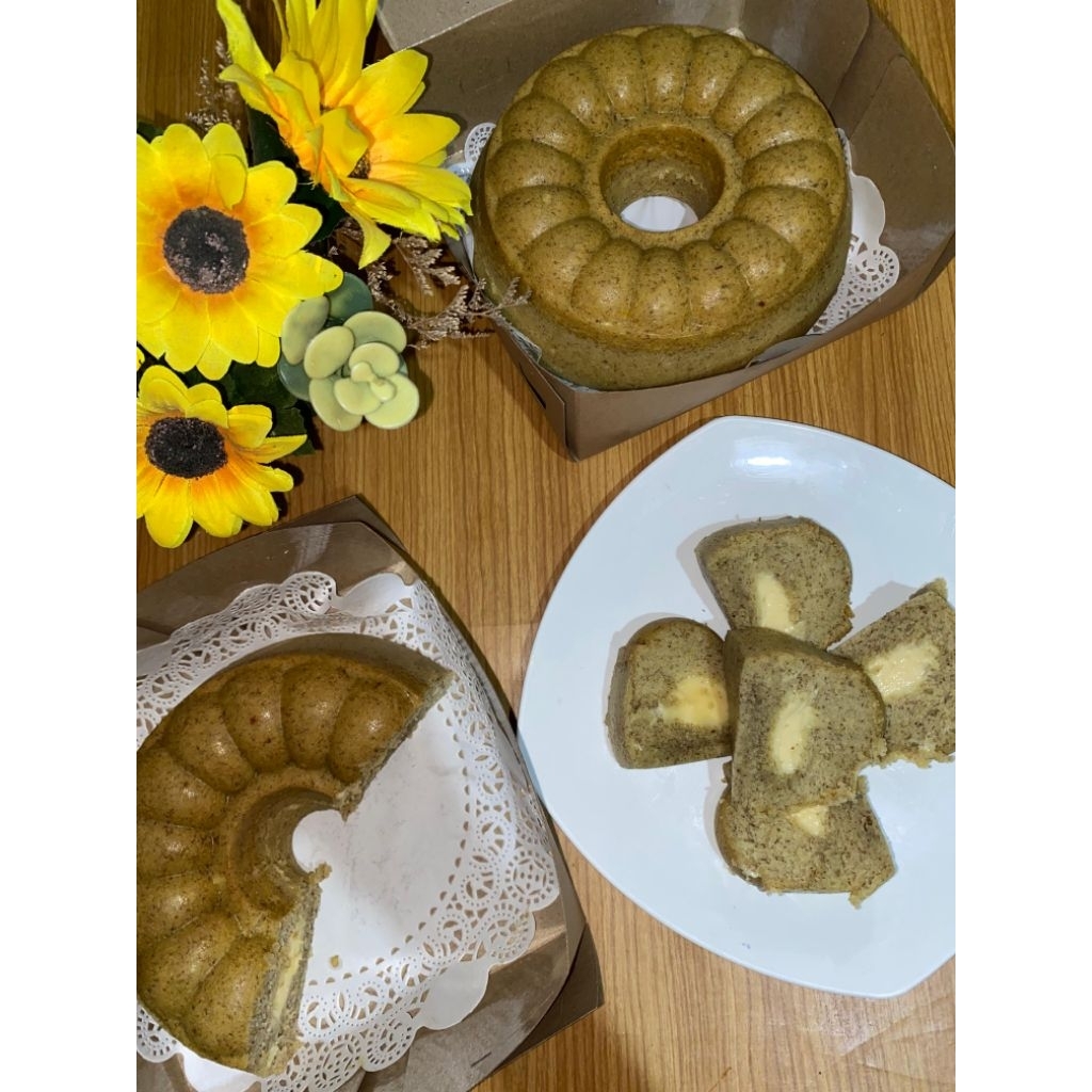 

Bolu Pisang Keju Lumer (Bandung Only)