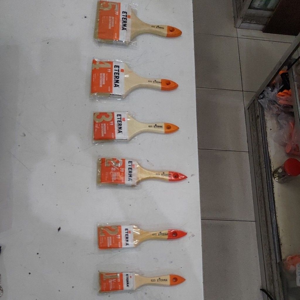 

Kuas Cat Eterna Samarinda