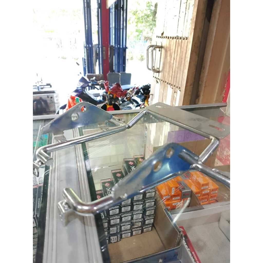 PANGKON TERALIS DUDUKAN LAMPU PESEK PANGKON LAMPU GL TERALIS PANGKON LAMPU GL CB MEGAPRO PANGKON TER