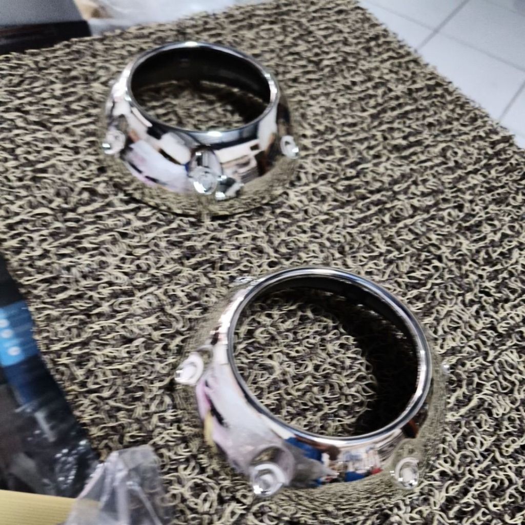 Shroud Projie GTI-R 3 inch Autovision Projie Headlamp mobil