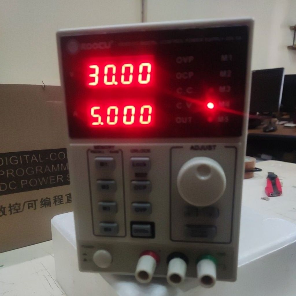 DC POWER SUPPLY DIGITAL KOOCU 3005D 30V 5A + BUZZER/PS KOOCU 3005D 5AMPER