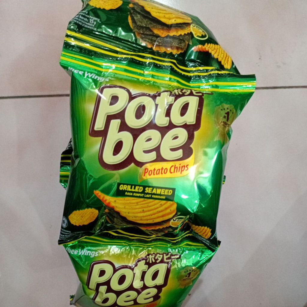 

Pota Bee Potato Chips 1 Renteng isi 10 Pcs