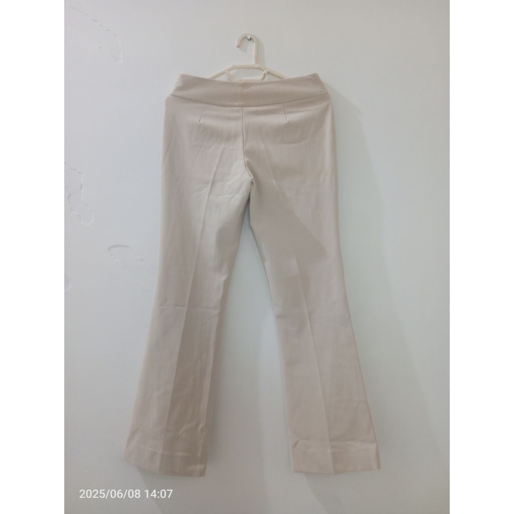 celana wanita bekas