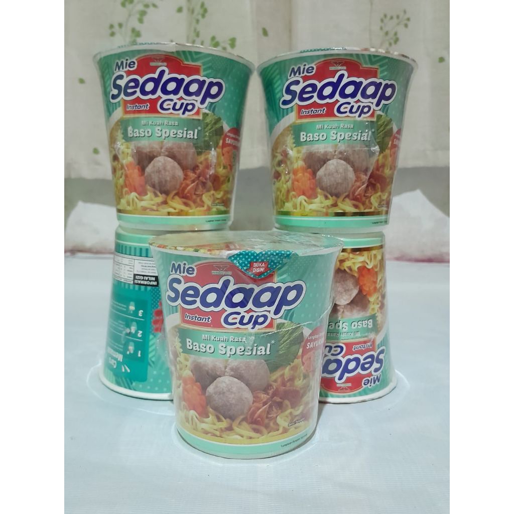 

Sedaap Cup Bakso Special 77gr isi5Pcs Mie Cup Praktis Tinggal Tuang Air