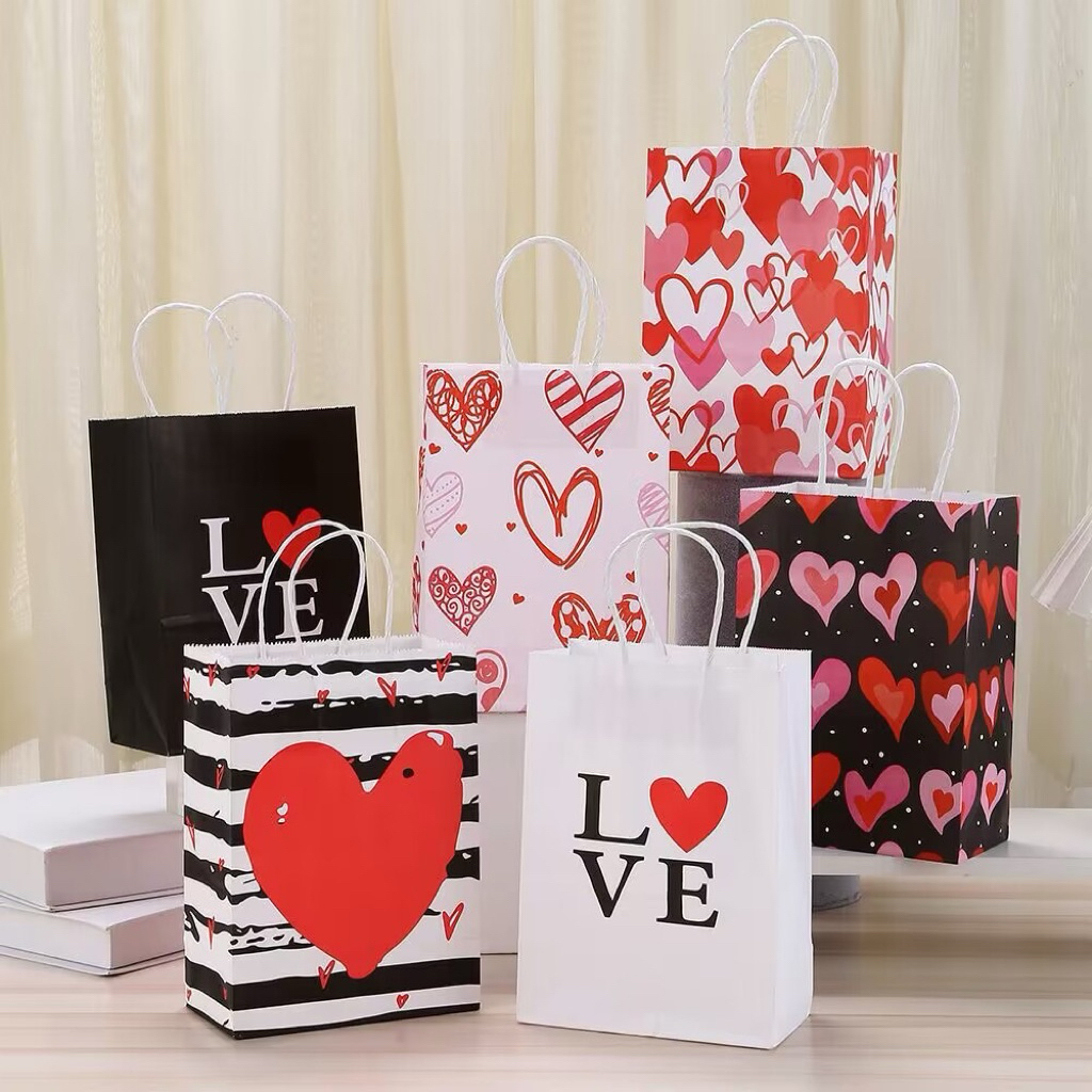 

paper bag ultah wedding love