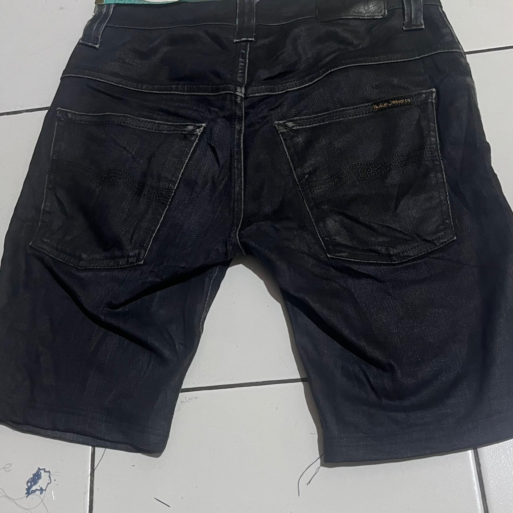celana pendek nudie jeans