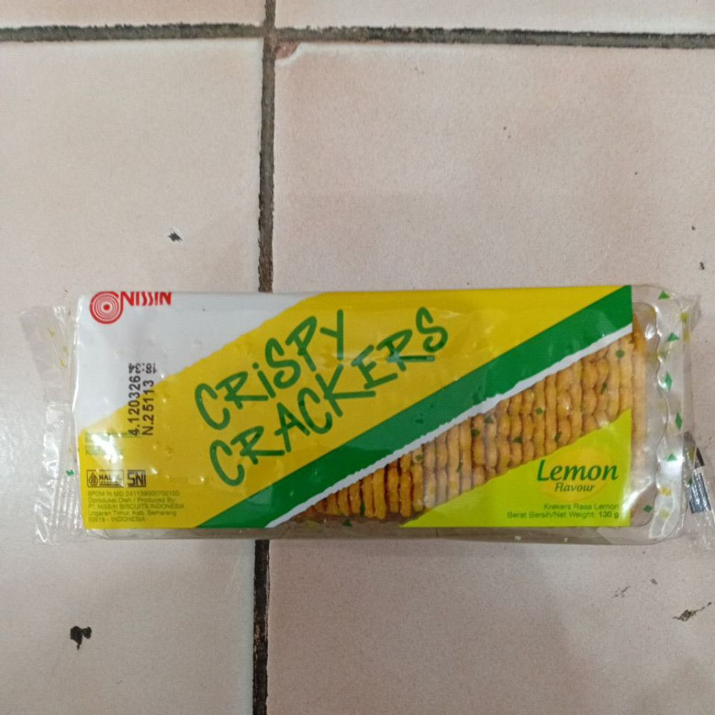 

Crispy Crackers Lemon Flavor 130gr 1 Bungkus