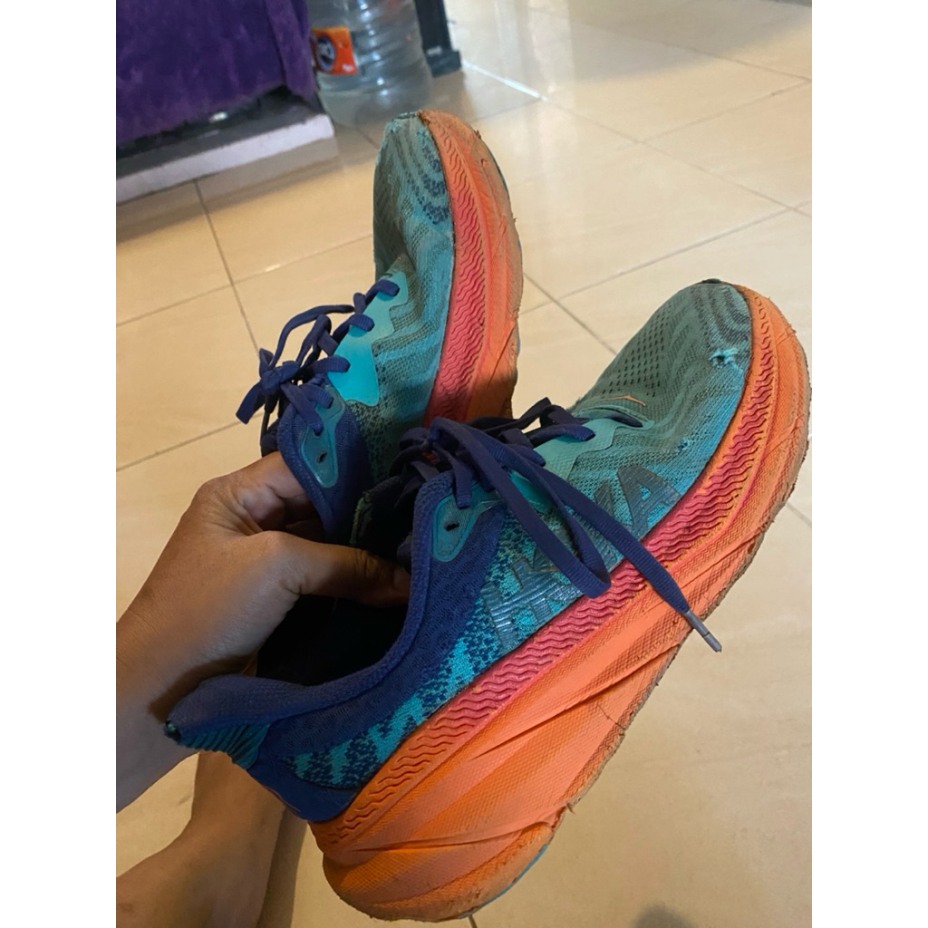 hoka atr second size40