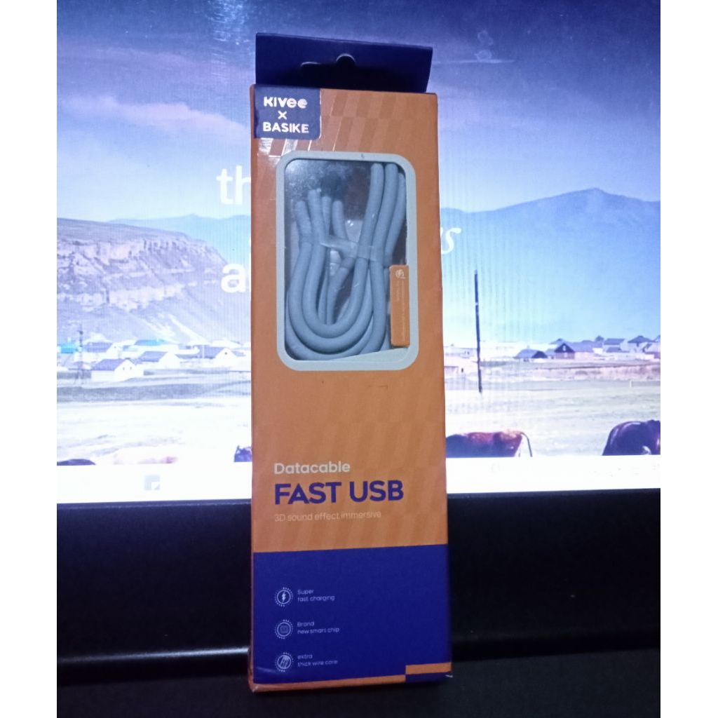 (BARU) Preloved PL Kabel Data Charger USB to iPhone BASEUS dan KIVEE BASIKE