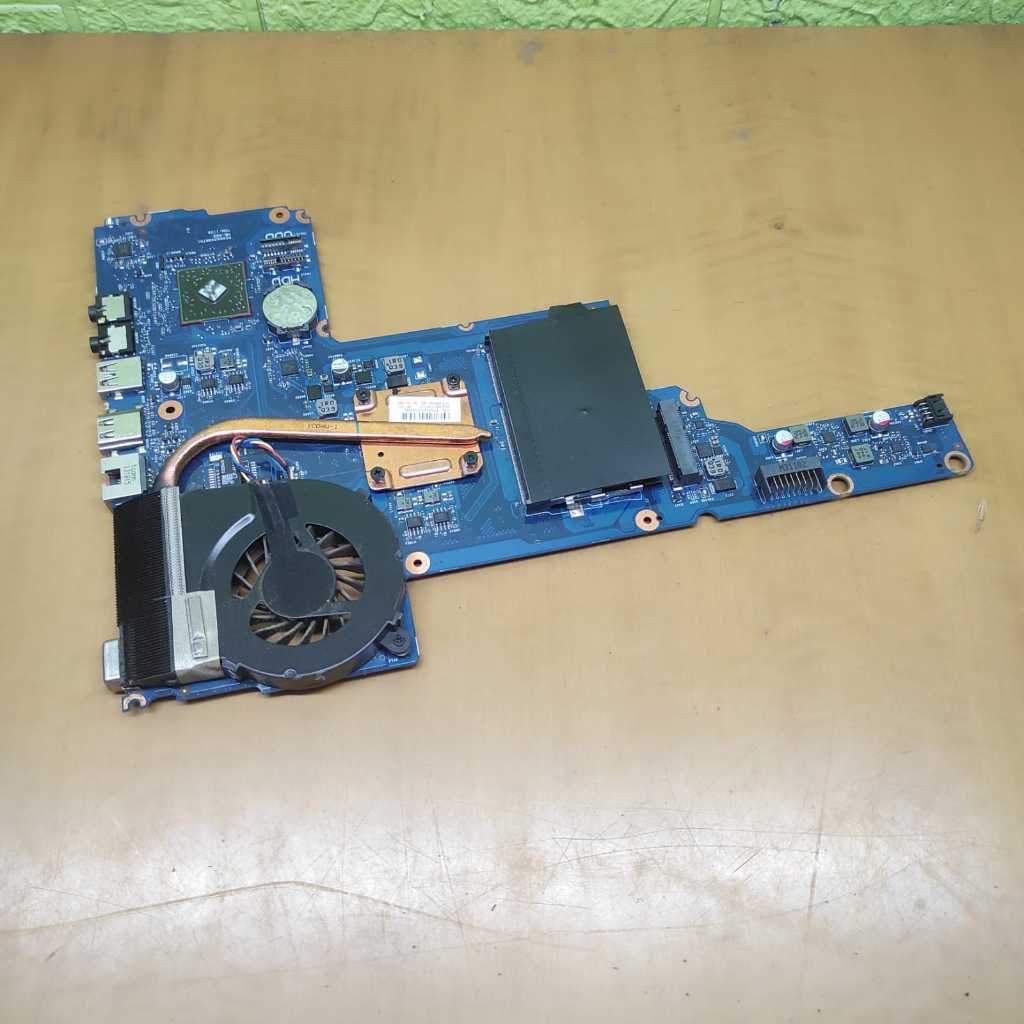 Mobo Motherboard Mainboard Mati Laptop Hp 1000