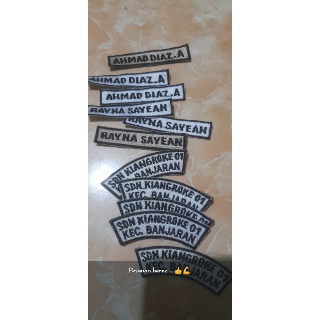 

PO badge lokasi dan nama anak sekolah SD, SMP, SMA DLL