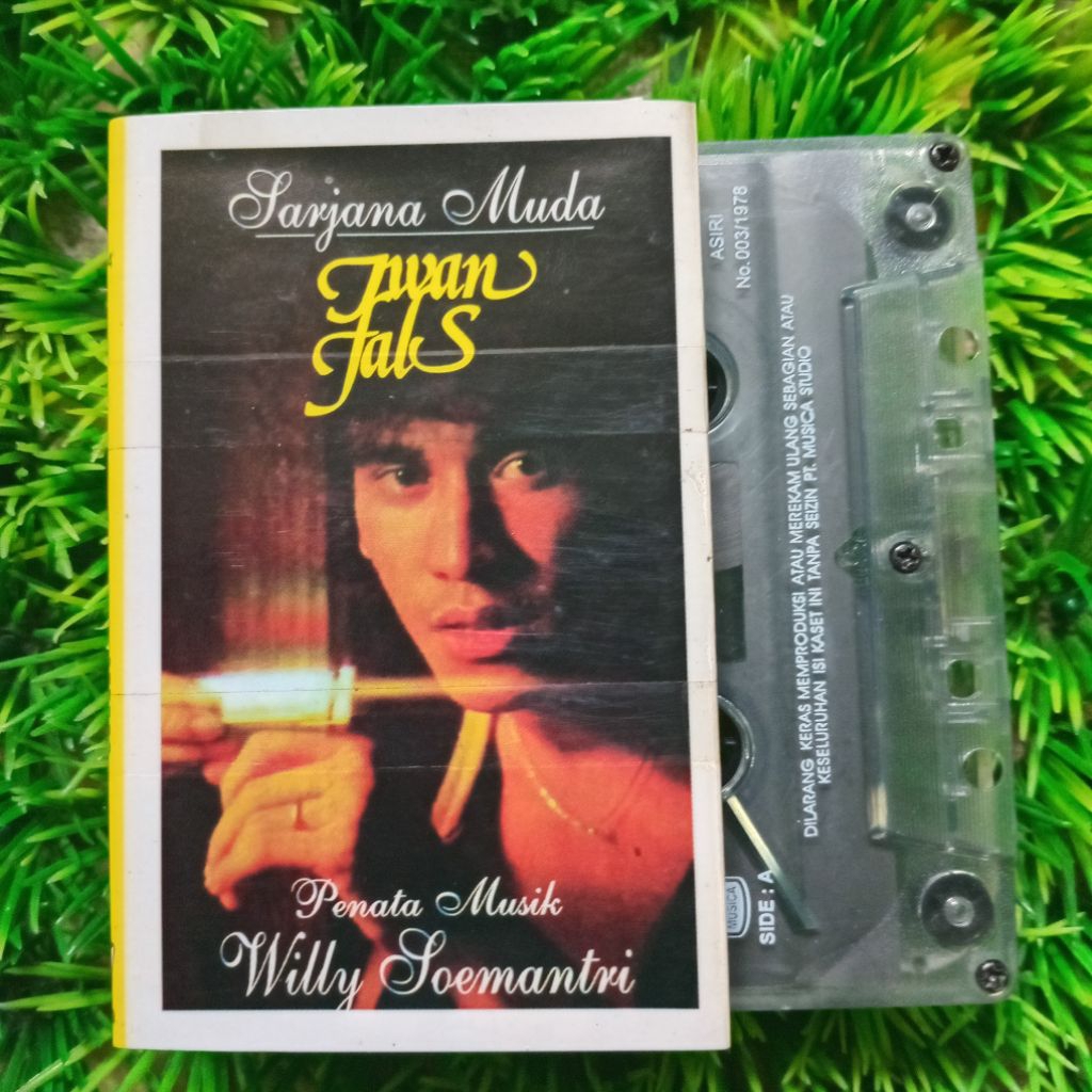 KASET PITA IWAN FALS - SARJANA MUDA