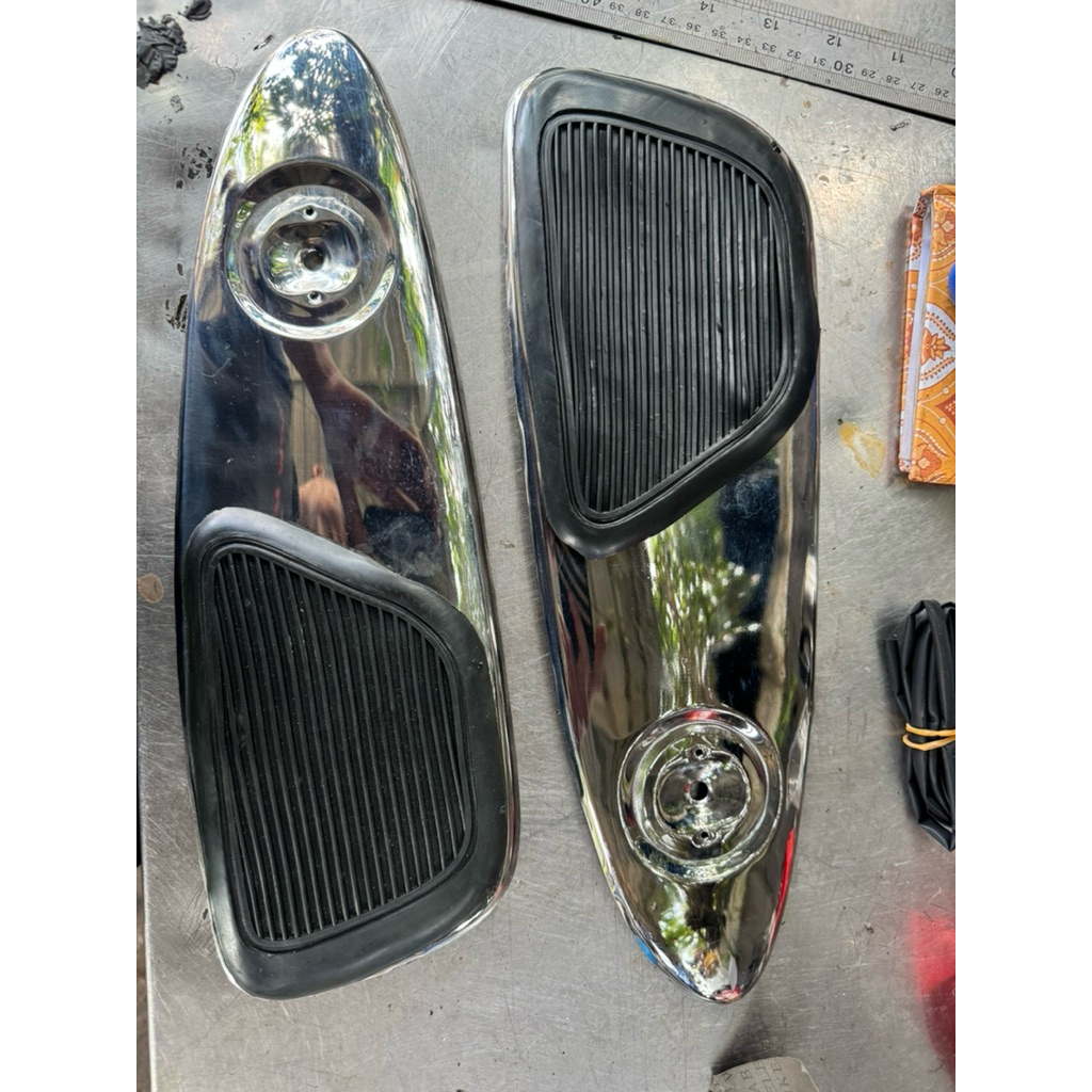 honda SS50 knee pad chrome tank panel tanki karet tanki
