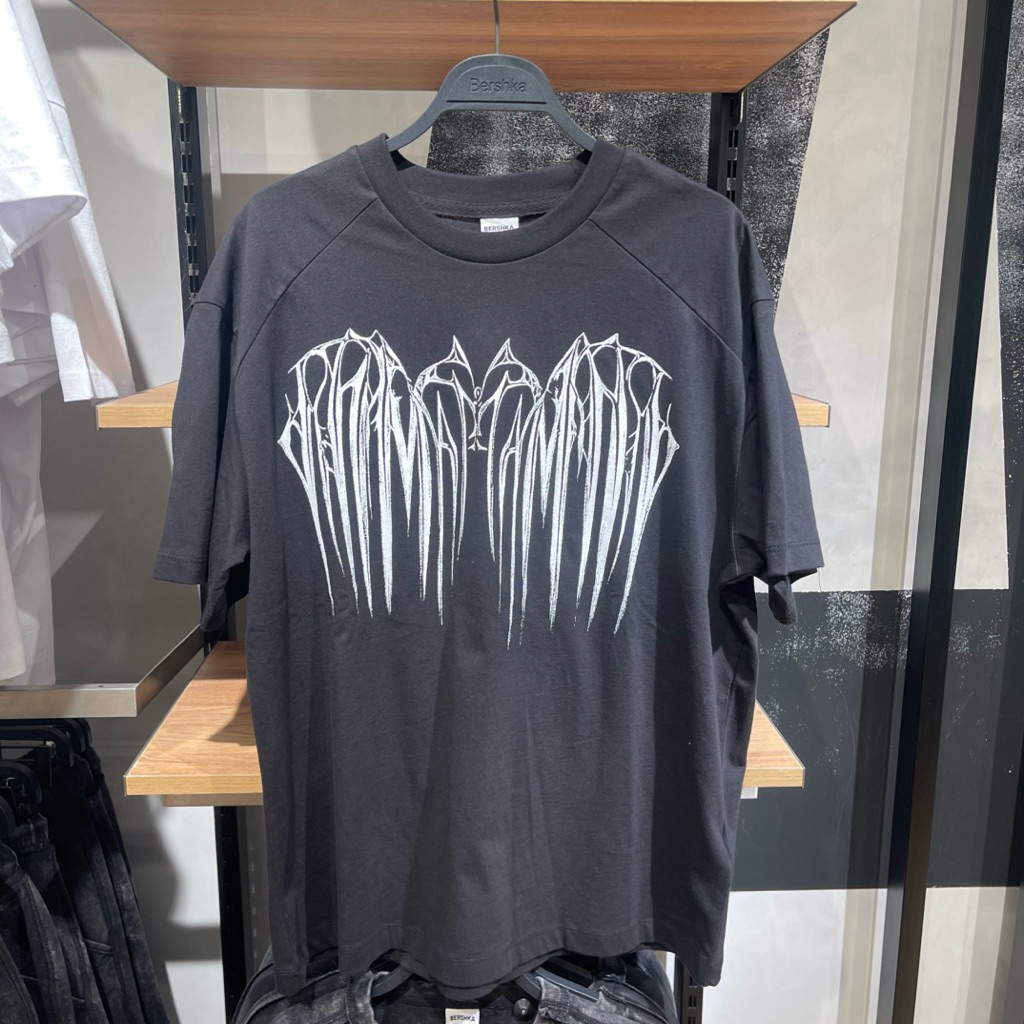 Kaus T-shirt BERSHKA MEN Jastip (jasa titip)