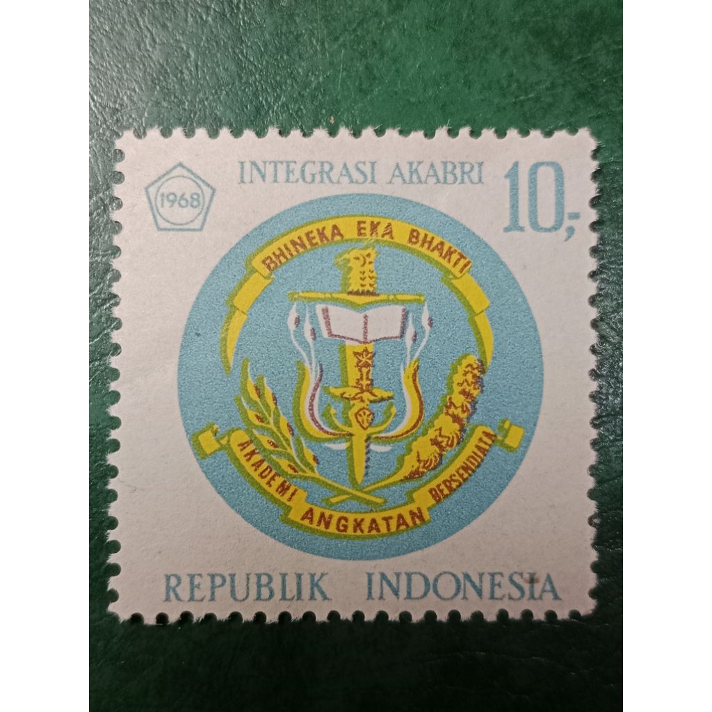 

Prangko Indonesia 10 Rupiah Integrasi Akabri Tahun 1968 UN USED
