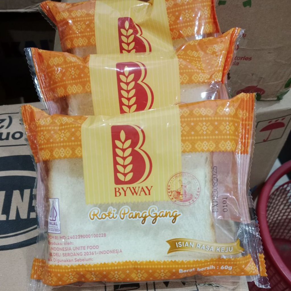 

roti panggang rasa keju dari by way 1 paket isi 5 pcs