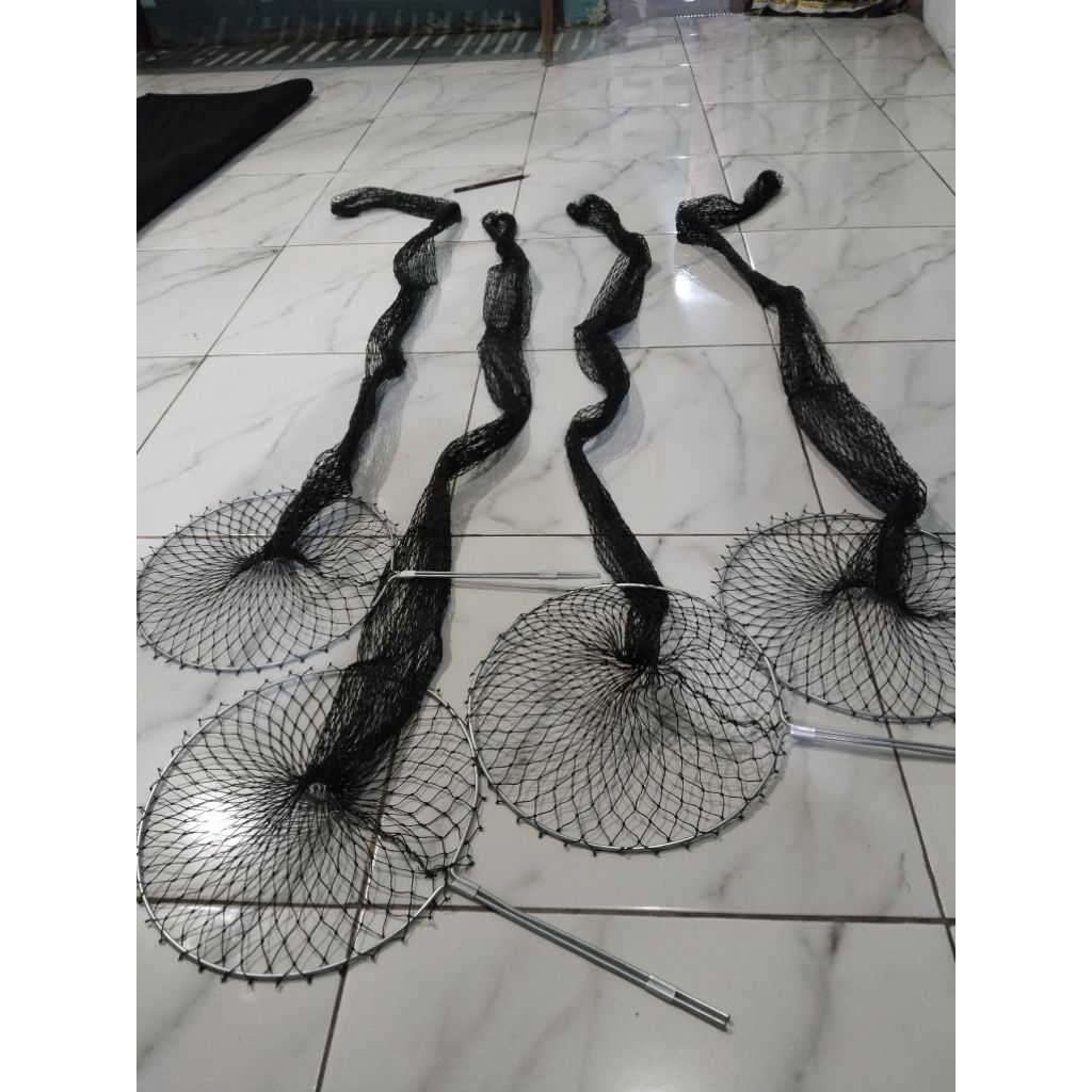 kerumbu  koja /bubu  ikan rajut 150cm