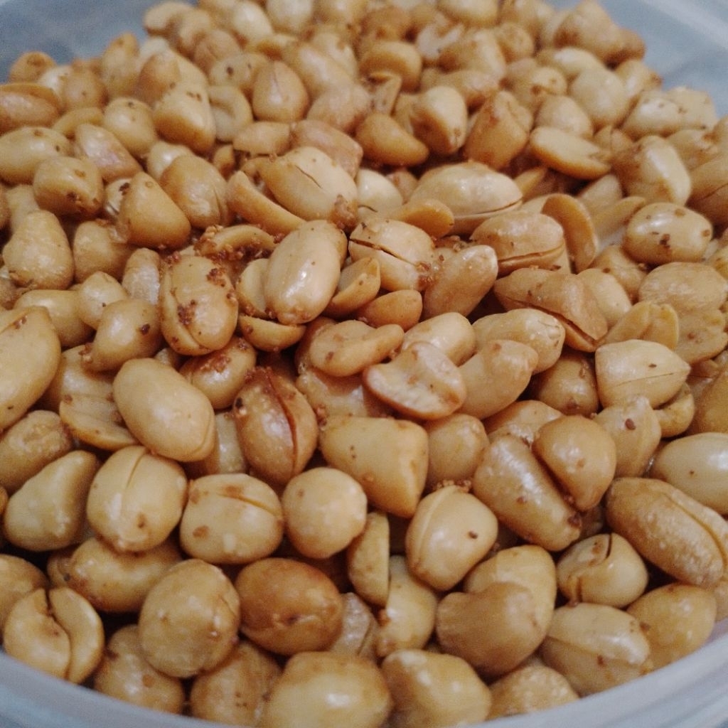 

cemilan kacang kupas 250 gram