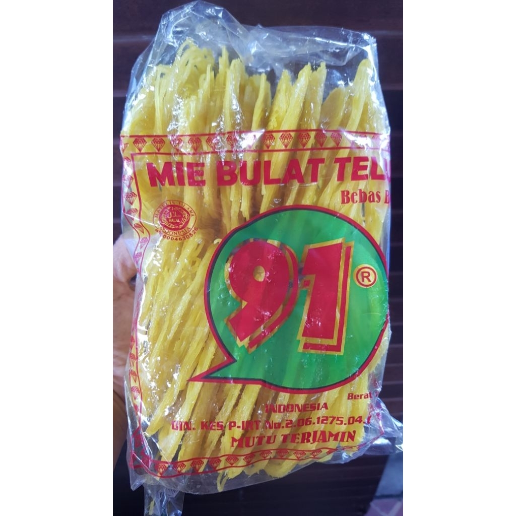 

Kerupuk mie telur/oleh oleh khas medan