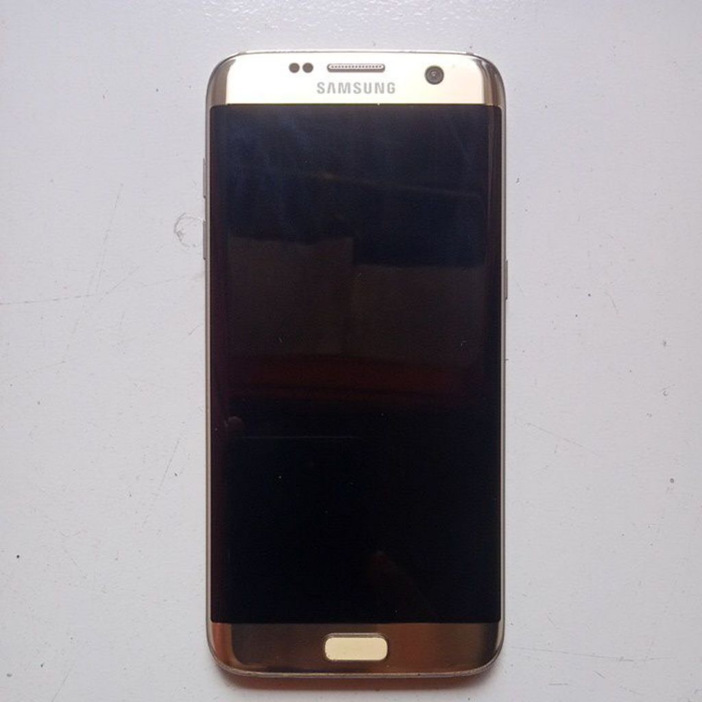 Samsung S7 Edge Mesin Hidup