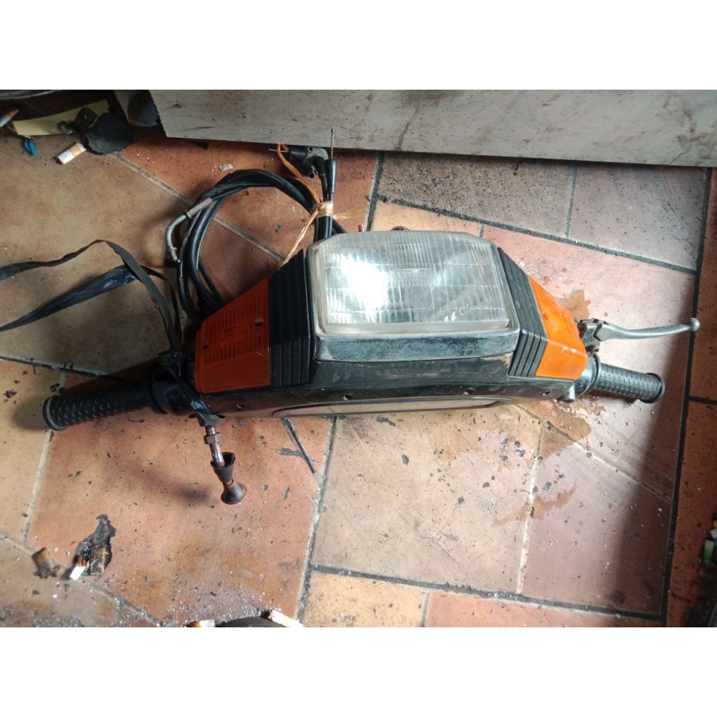 batok pala set stang saklar lampu yamha robot v80