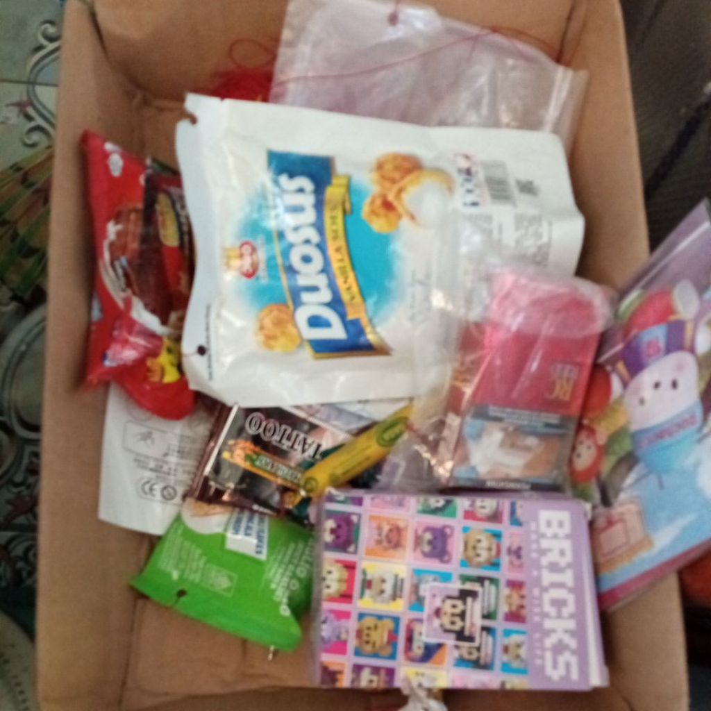 

sukasukaberhadiah