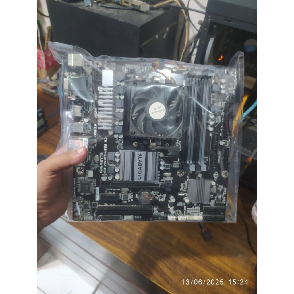 Paket amd fx 6100/6300 mobo am3+
