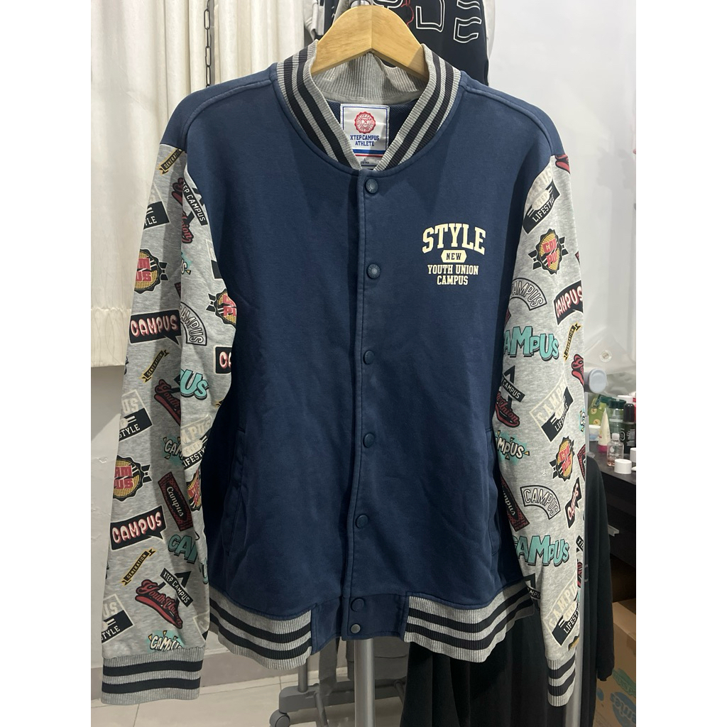 Hoodie Varsity Xtep Campus Athlete