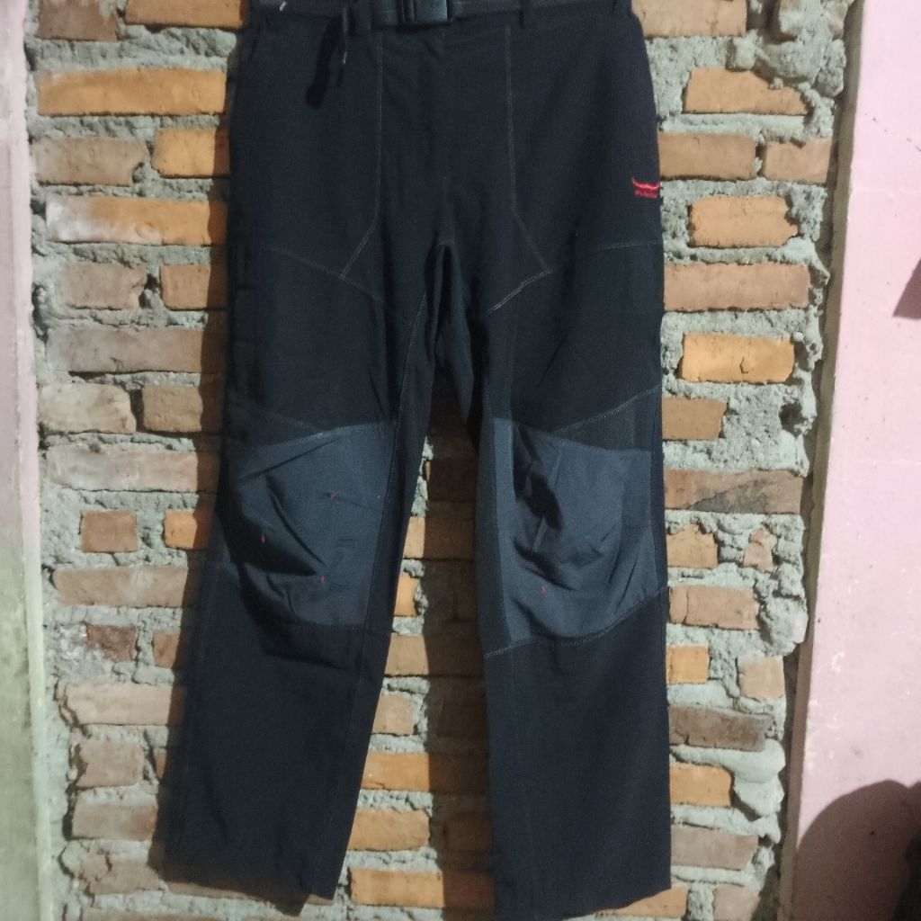 CELANA OUTDOOR SECOND BRANDED  QUICK DRY BRAND BFL OUTDOOR SPORT CELANA PANJANG GUNUNG TRAINING RUNN