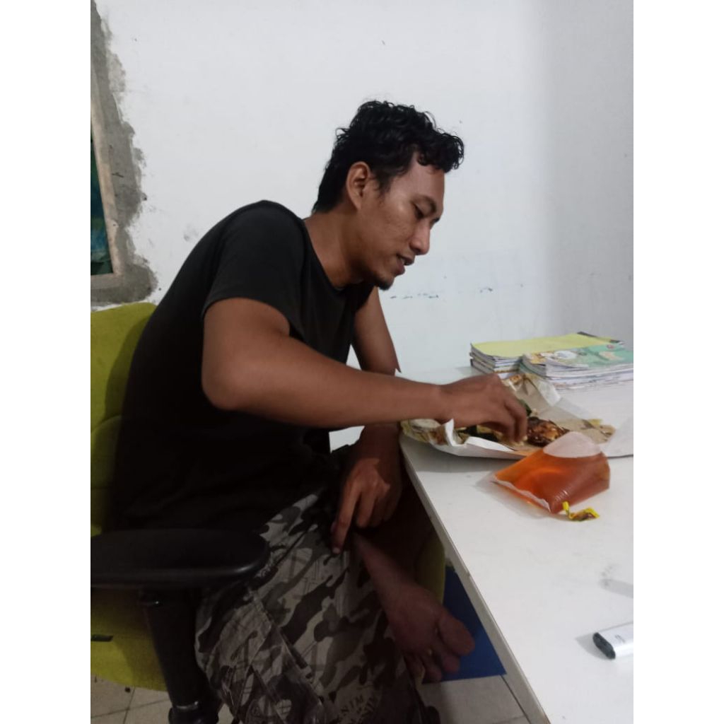 

SAMBEL KACANG ASLI TRADISIONAL 1KG