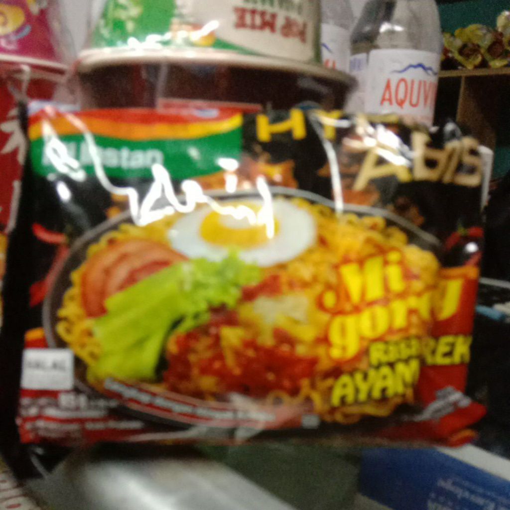 

Mie goreng AYAM GEPREK