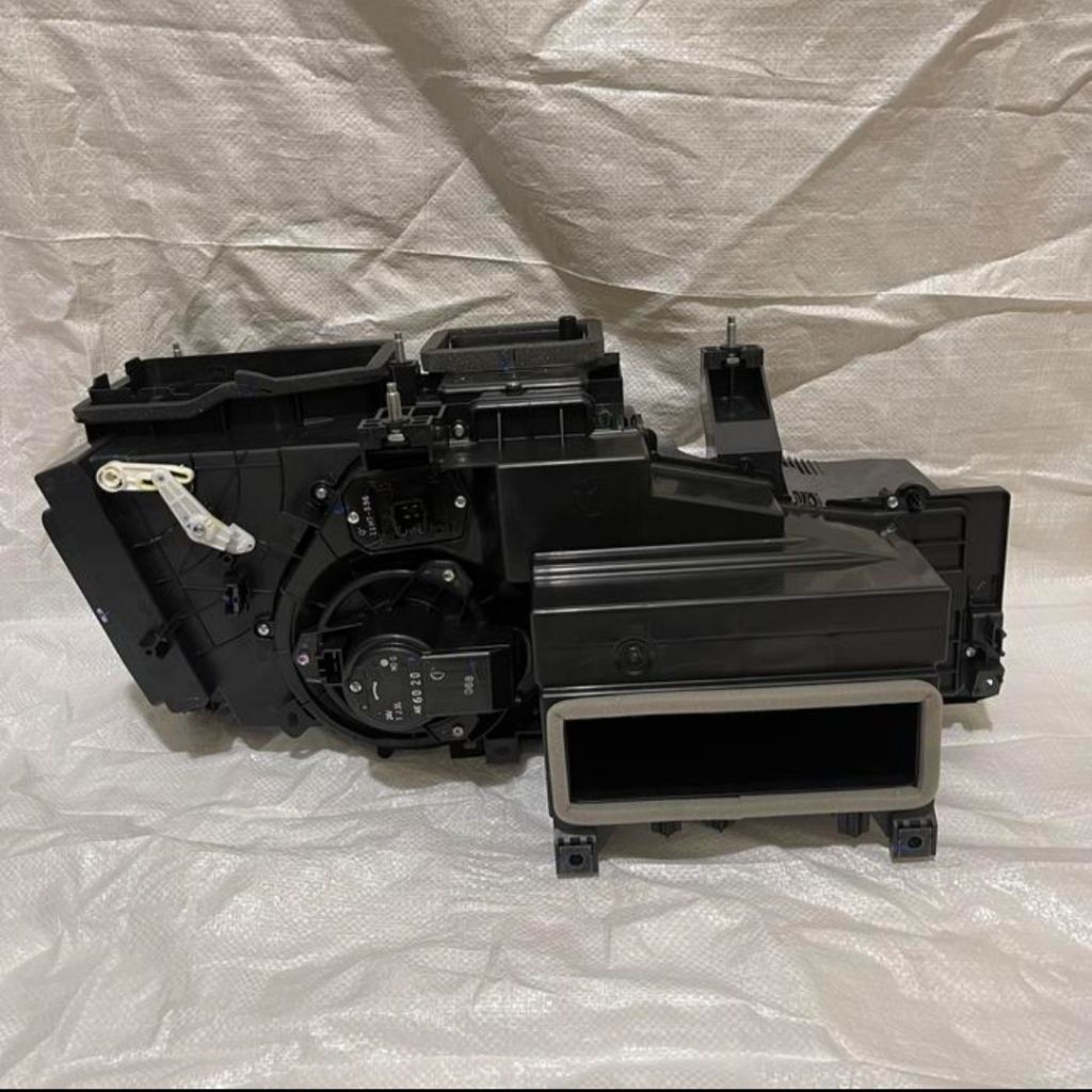 BLOWER AC HINO 500 AIR CONDITIONER ASSY HINO 500 87010-EW020