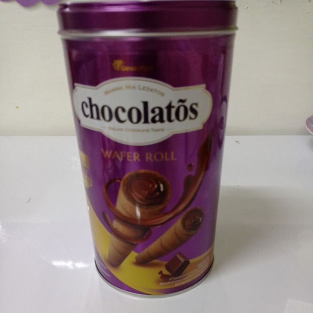 

CHOCOLATOS WAFER ROLL KALENG