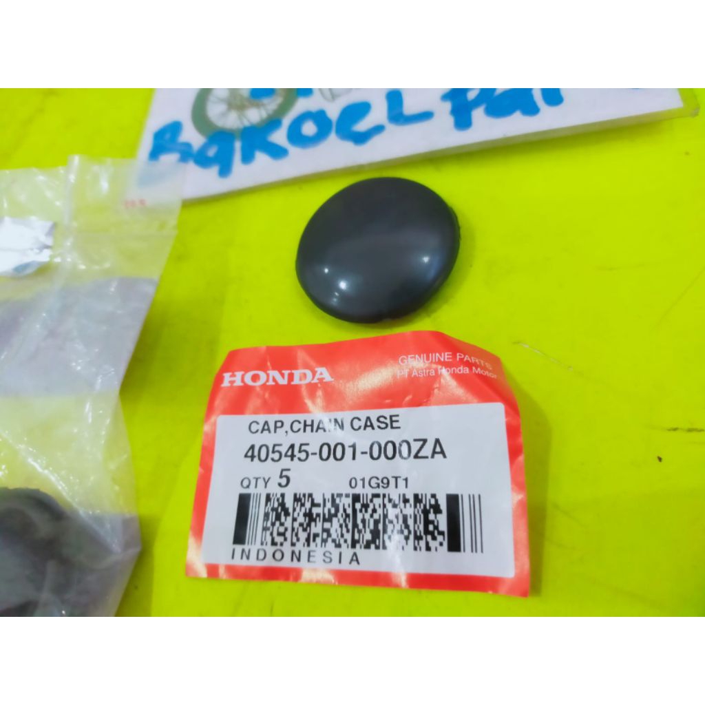 Plastik Karet Tutup Lubang Intip Rantai Katengkas Chain Case Honda C70 C700 C800 Astrea 800 Star