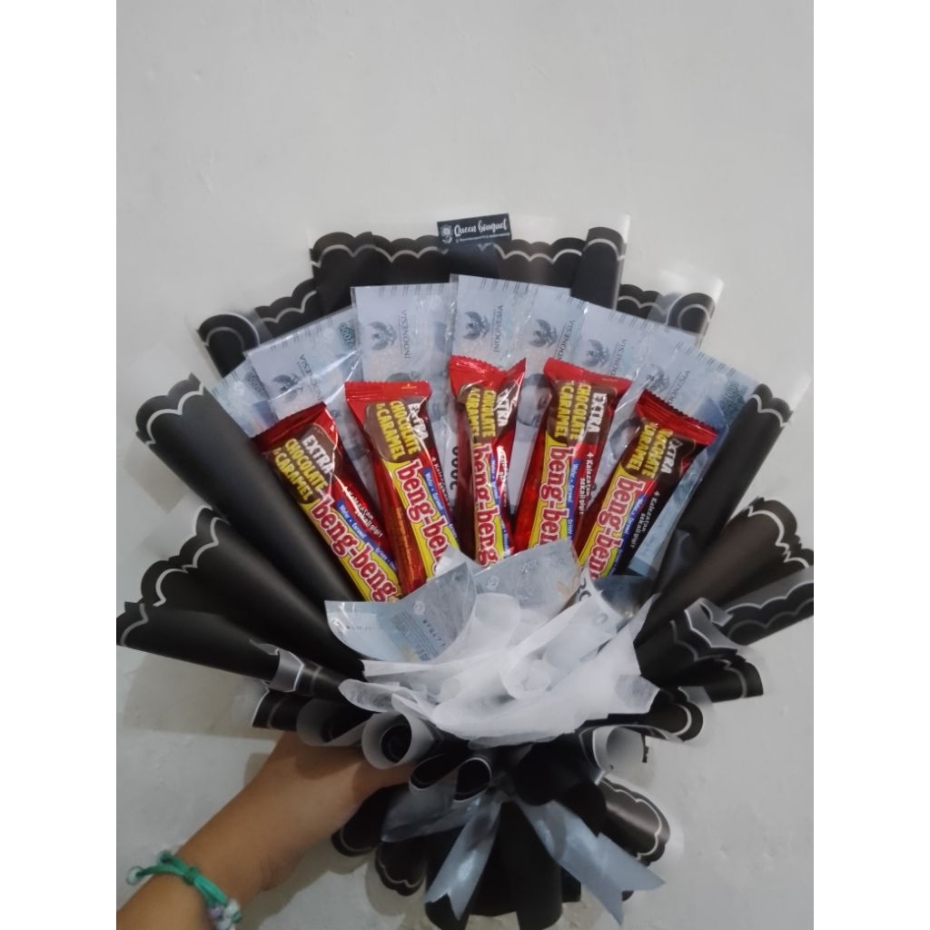 

bouquet wisuda buket uang buket jajanan buket snack harga termasuk isi