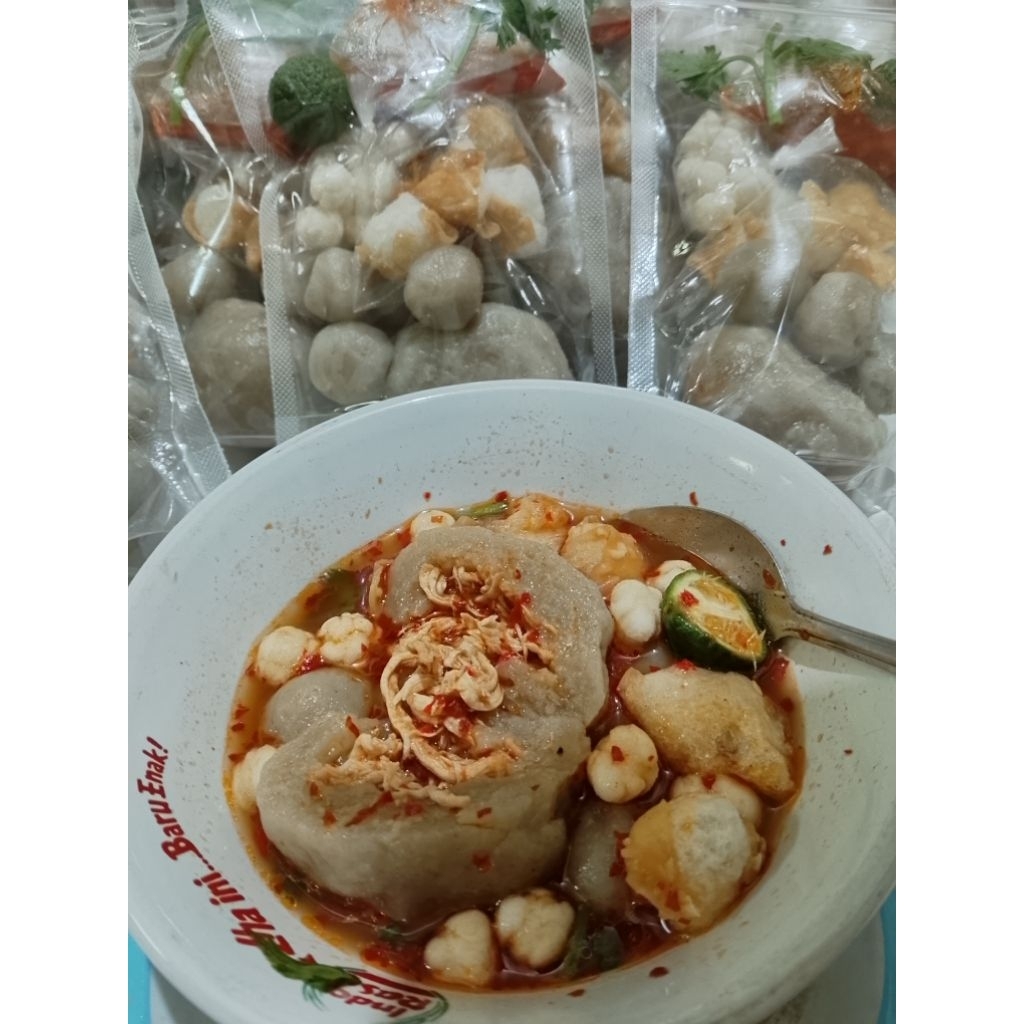 

Baso aci ayam suir jumbo