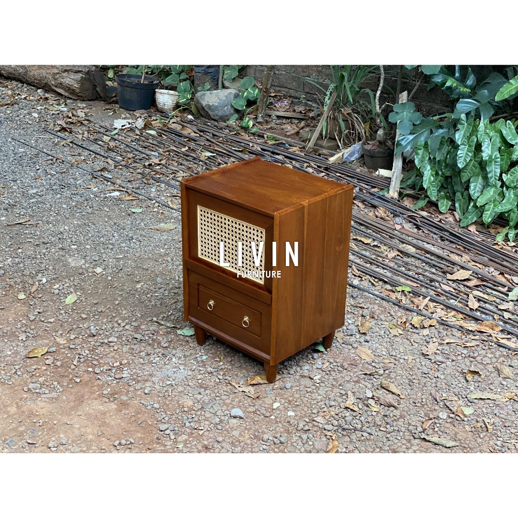 Nakas Tidur Jati Rotan 2 Laci Modern Minimalis