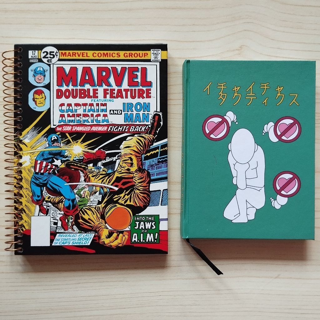 

[Preloved] Notebook buku catatan Icha Icha Tactic & Marvel x Minis0