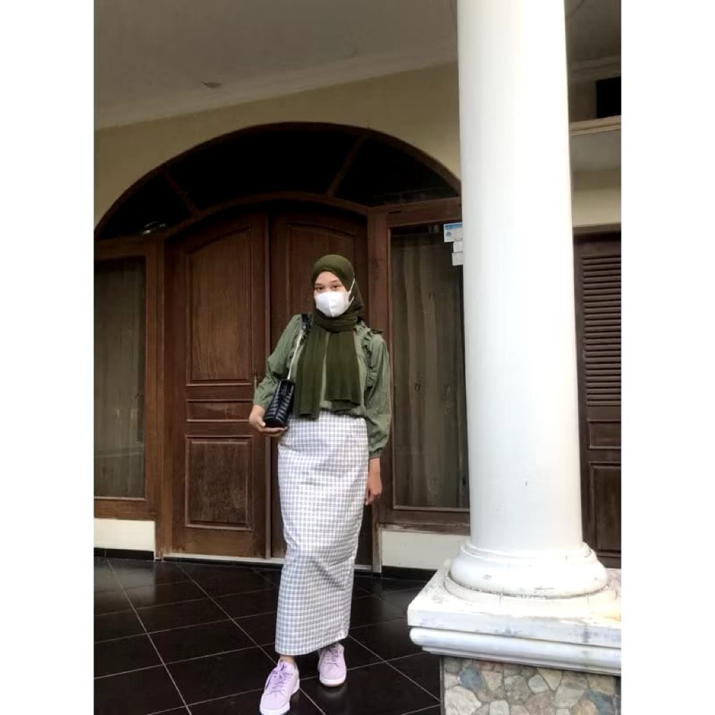 [PRELOVED] Rok kotak2