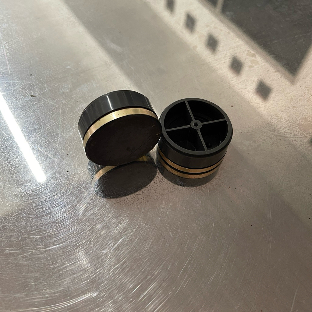 Kaki Dudukan Radio Tape Polytron Grand Compo PSC-35V Original Copotan