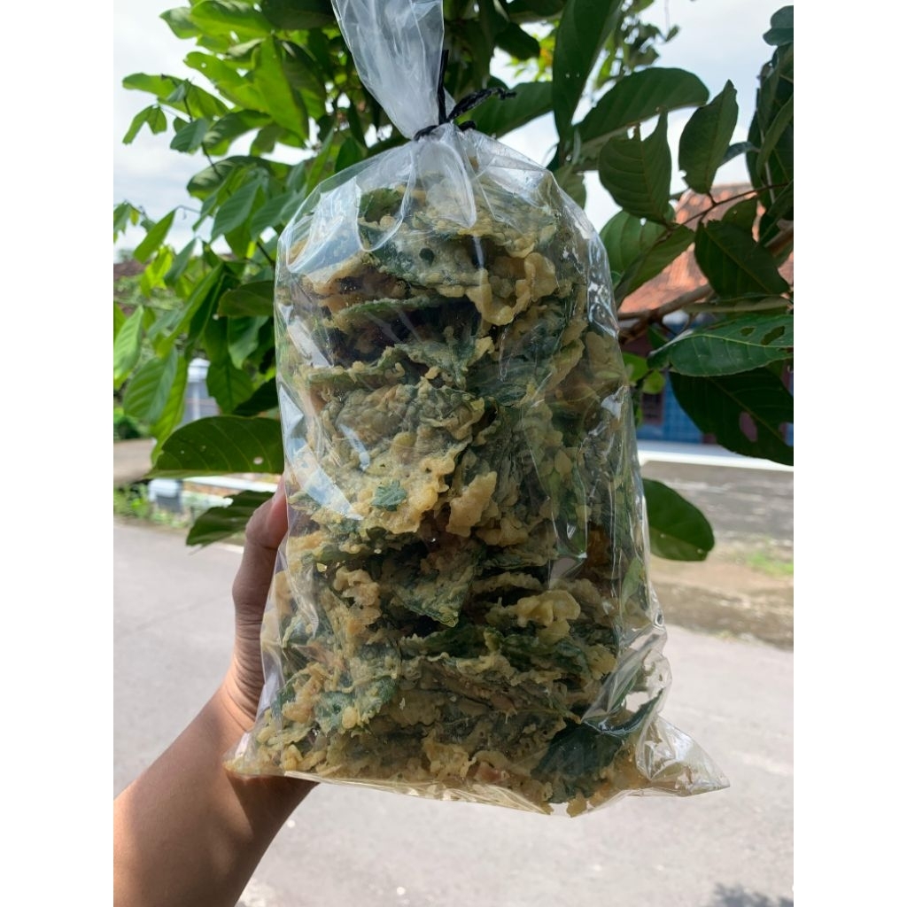 

Keripik Bayam / Kripik Bayam 1 Kg