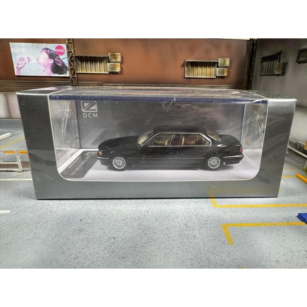DCM 1/64 BMW 740iL Black